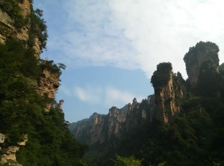 张家界5天4晚跟团游