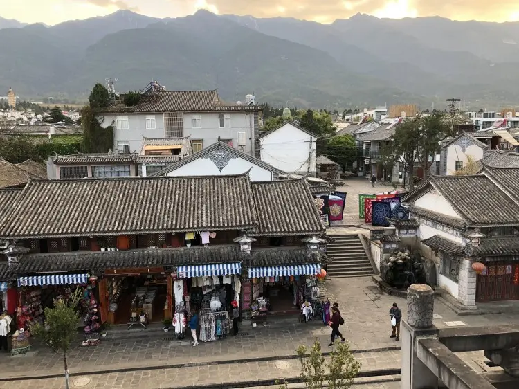 云南7天6晚纯玩团