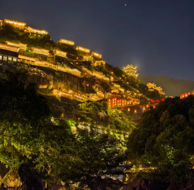 江西南昌庐山5天4晚跟团游