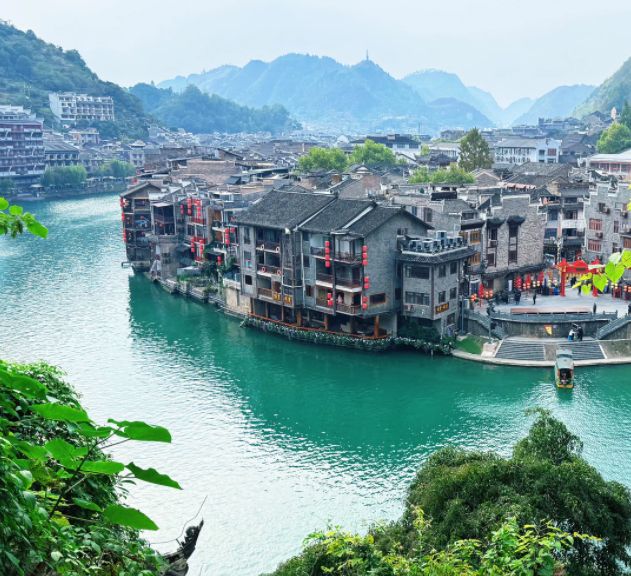贵州5天4晚跟团游