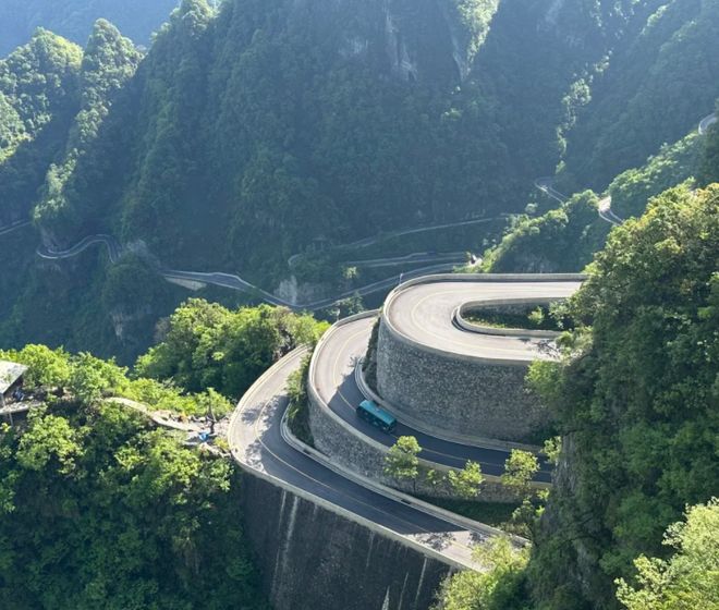 张家界小众景点5天4晚跟团游