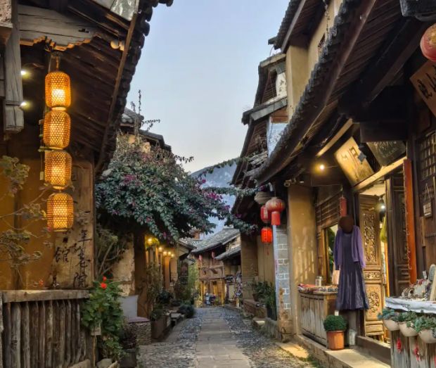 云南5天4晚跟团游