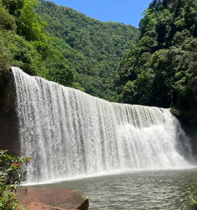 贵州5天4晚跟团游