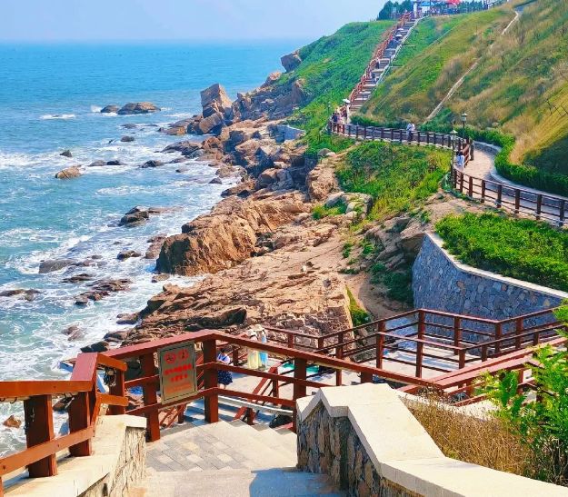 青岛山海滨海5天4晚跟团游