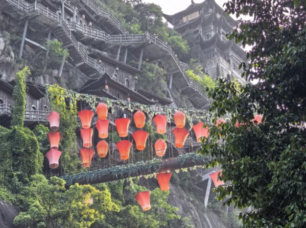 上班族带父母江西5天4晚跟团游