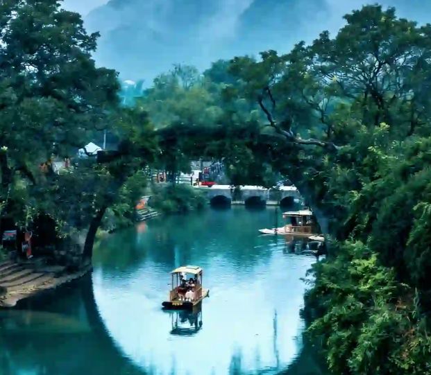 行程出游5天4晚跟团游 行程出游5天4晚跟团游